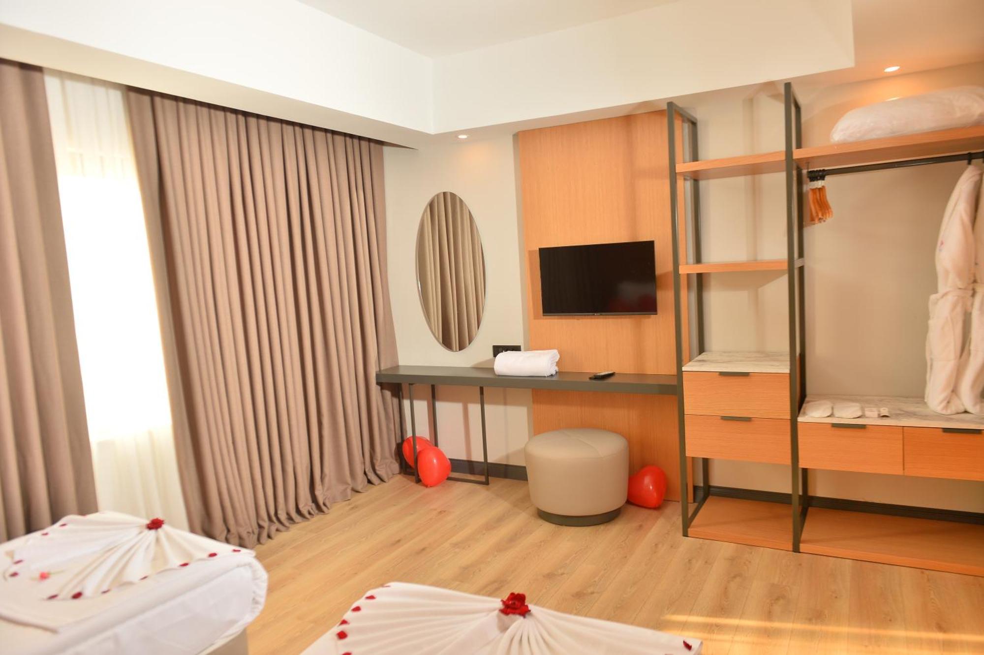 Miarosa Kemer Beach Exterior photo